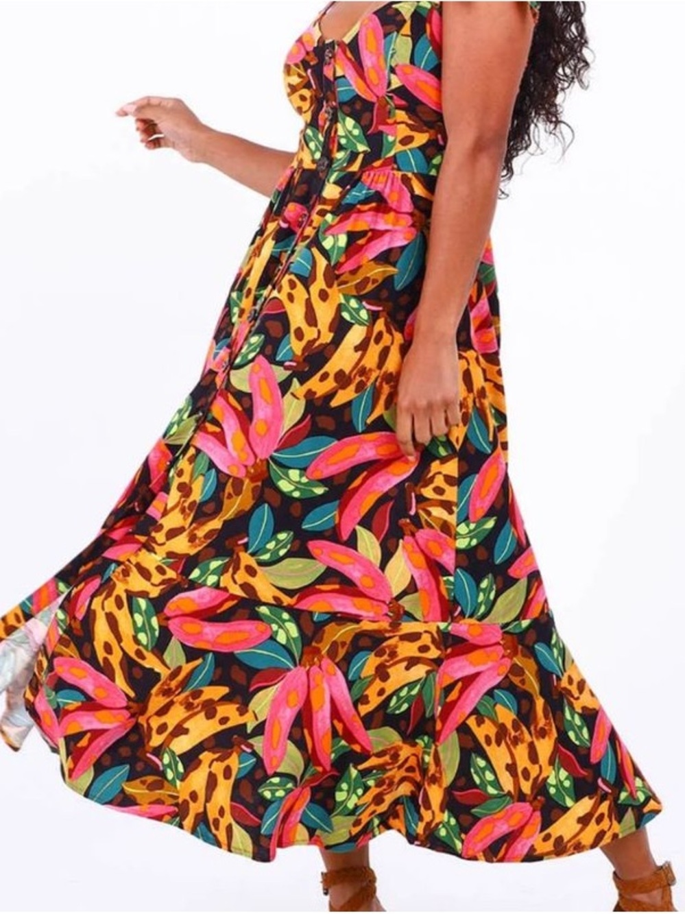FARM Rio Tropical Floral Button Front Midi Dress
L